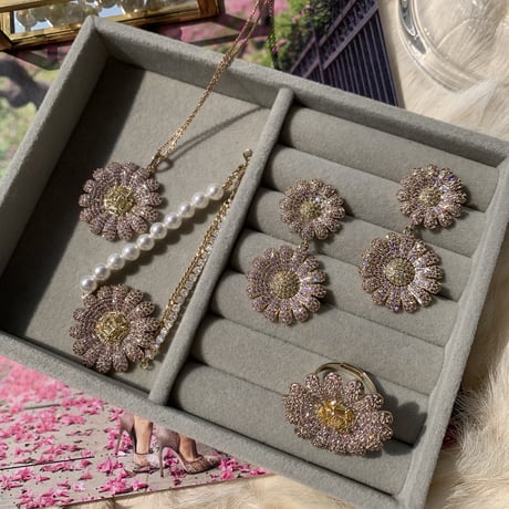 marguerite pink stone ring