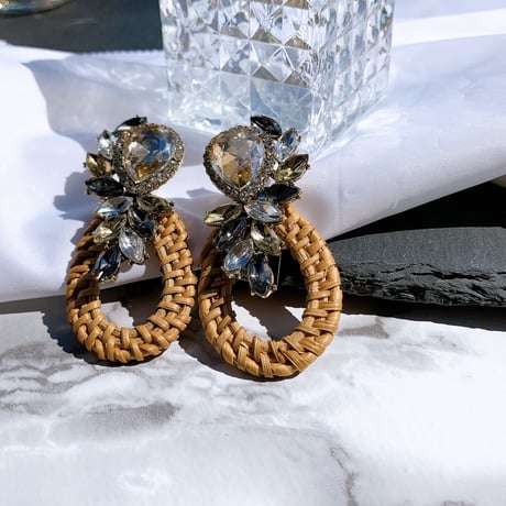 drop bijou lantern pierce