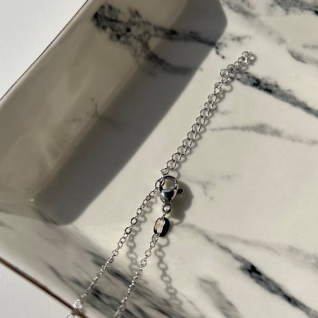 zirconia flower necklace