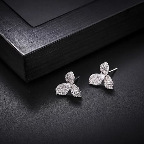 mini flower stone pierce