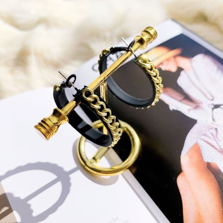 mat black chain hoop pierce