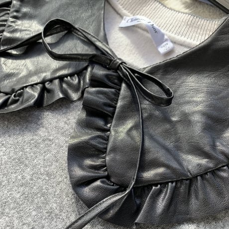 leather/quilting attached collar