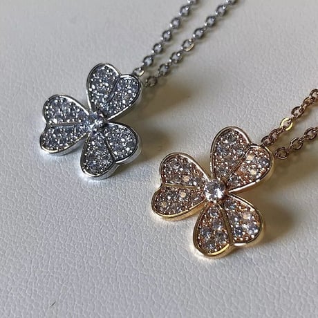 clover stone necklace