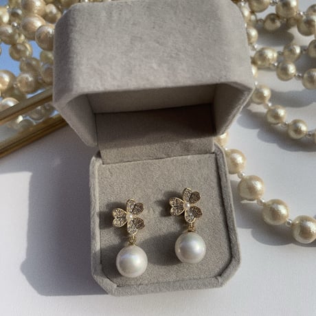 clover × pearl pierce