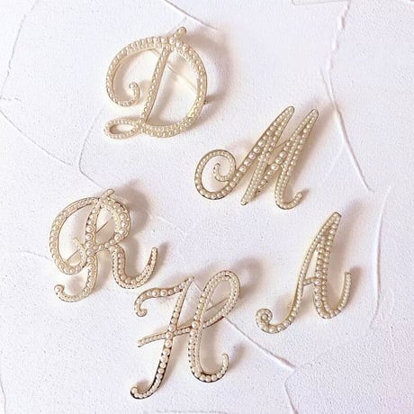 alphabet pearl brooch