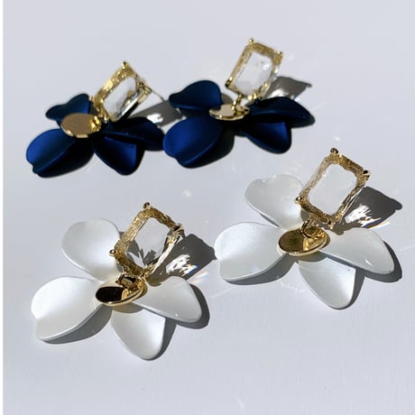 square clear petal pierce