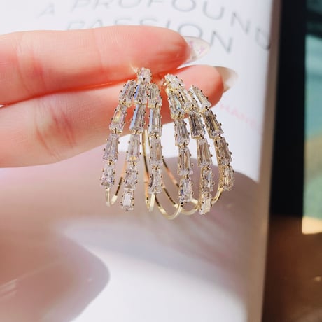 stone hoop pierce