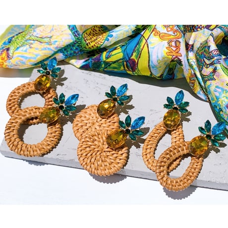 pineapple lantern pierce