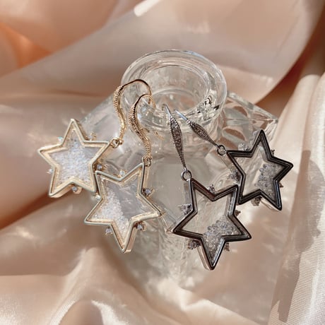 star hourglass hook pierce