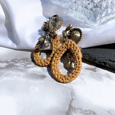 drop bijou lantern pierce