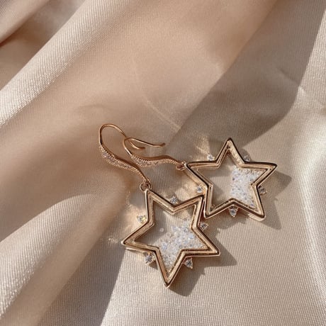 star hourglass hook pierce