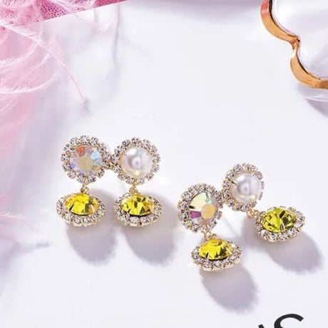 double stone × pearl  pierce