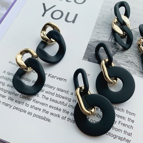 mat black × gold pierce