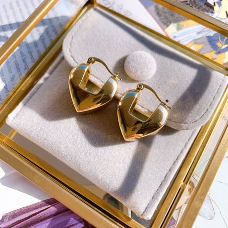 metal heart  pierce