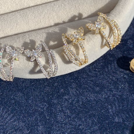 butterfly stone curve pierce