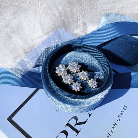 zirconia flower pierce