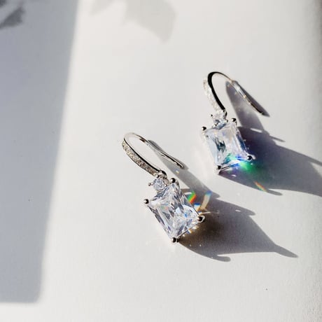 square stone hook  pierce