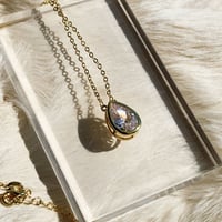 drop stone necklace
