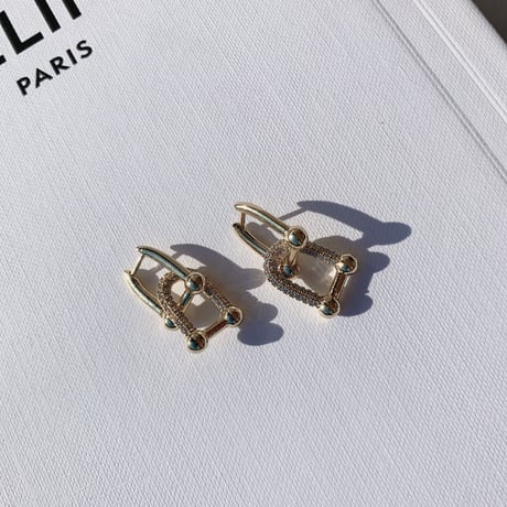 gold × stone  pierce