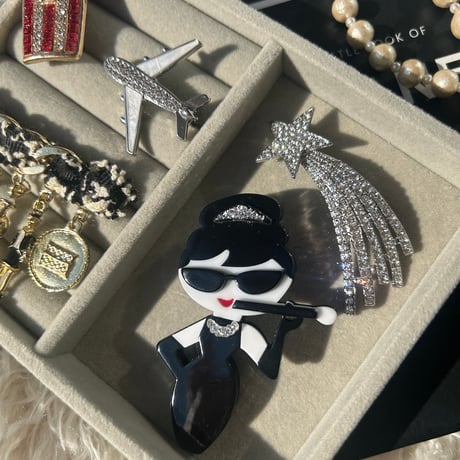 -2024-winter brooch