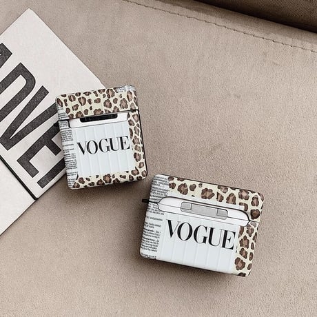 VOGUE leopard  AirPods case