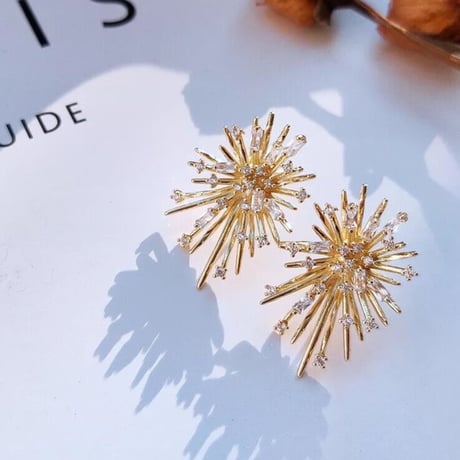 gold crystal pierce