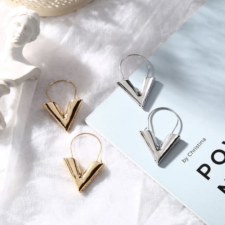 v  metal  pierce