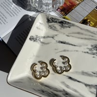 flower pearl ear cuffs