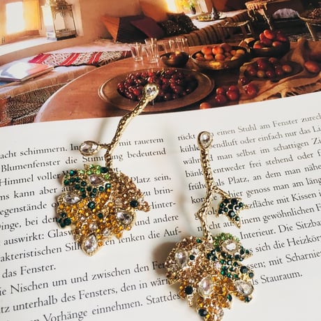 antique  jewellery  pierce