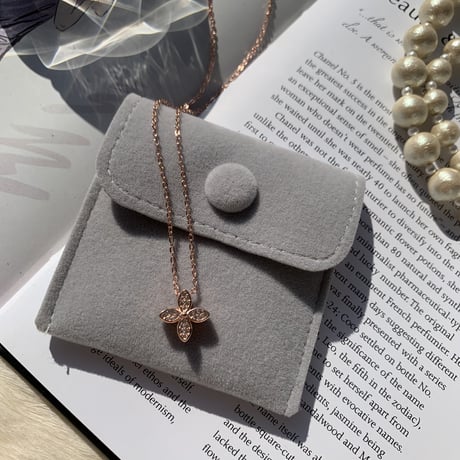 flower stone ping gold necklace