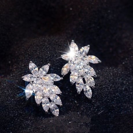 crystal  diamond pierce