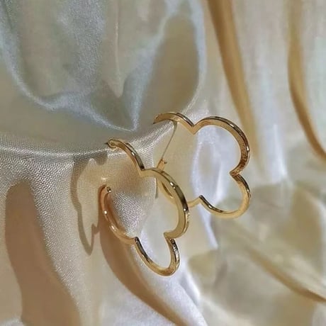flower hoop pierce