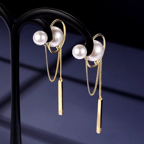double pearl catch pierce