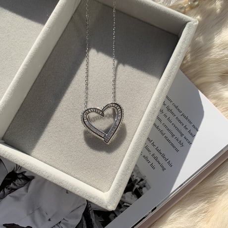 heart stone necklace