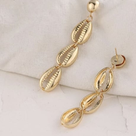 gold shell  long  pierce