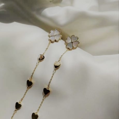 clover × heart long pierce