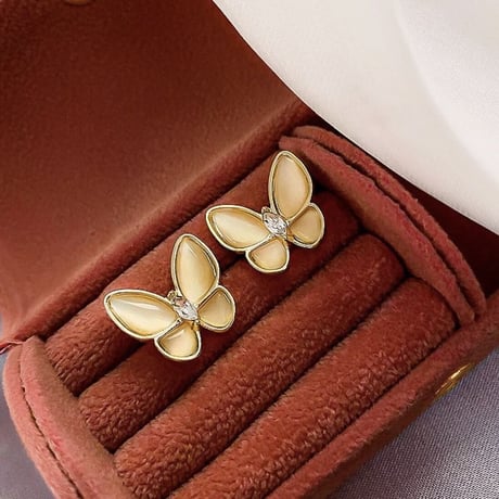 butterfly clear stone  pierce/earring