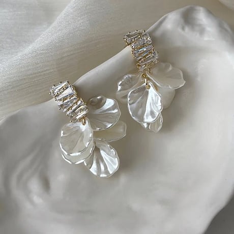 shell × stone pierce