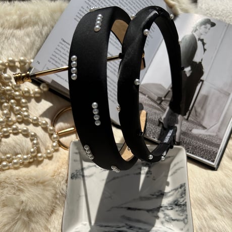 pearl black hair band