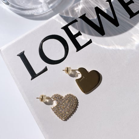 heart gold × stone asymmetry  pierce