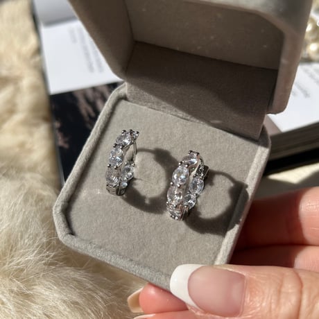 stone hoop pierce