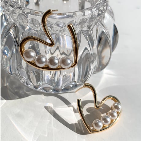 heart hoop pearl pierce