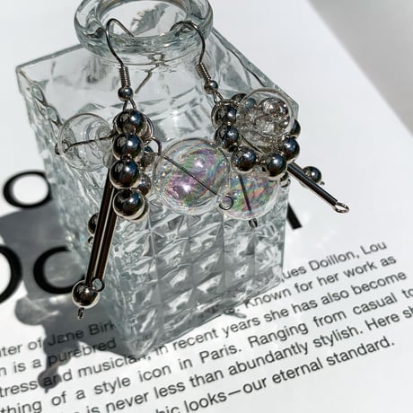 cool clear bowl × stick hook pierce