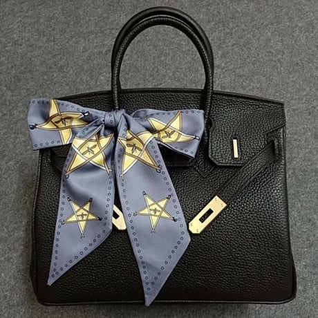 bee × star Tsui Lee scarf