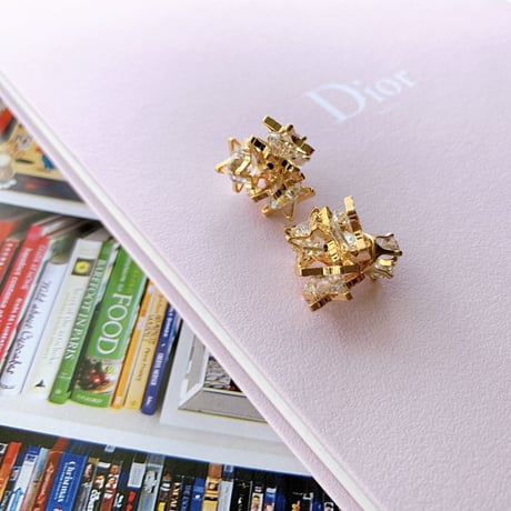 star catch  × stone pierce