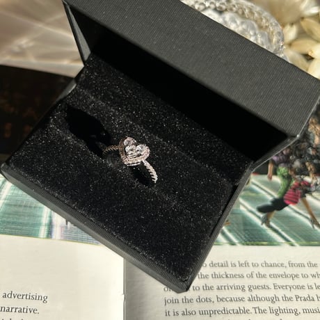 heart stone ring