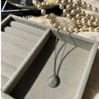 drop stone necklace
