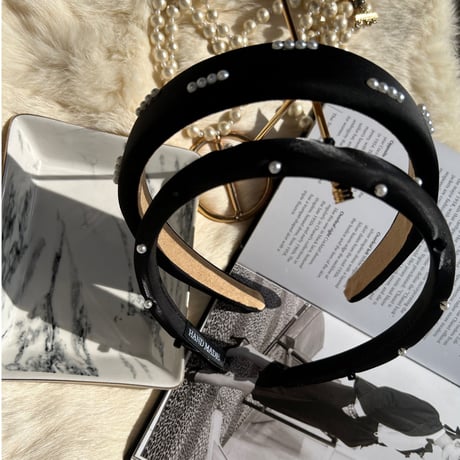 pearl black hair band