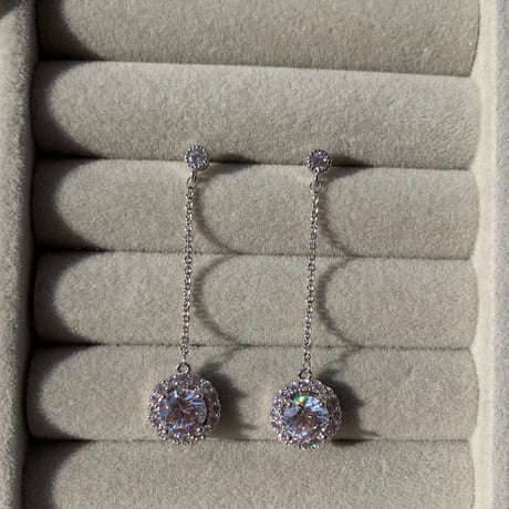 stone chain pierce