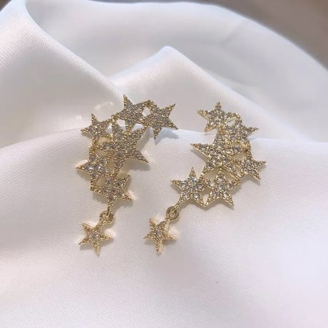 gold star  pierce